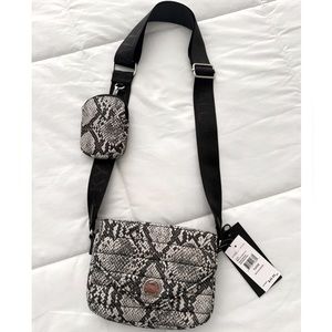 NWT Kendall & Kylie purse